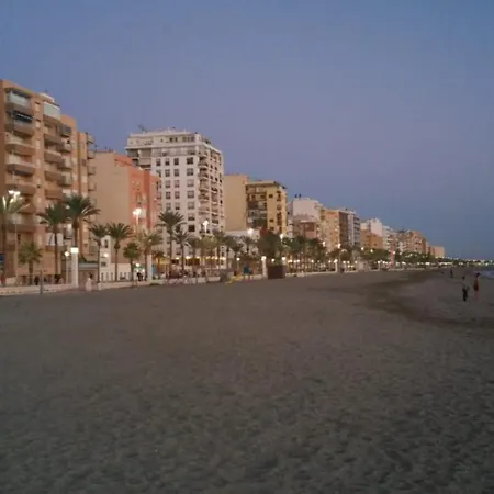 Junto Al Mar Quesada 2 *